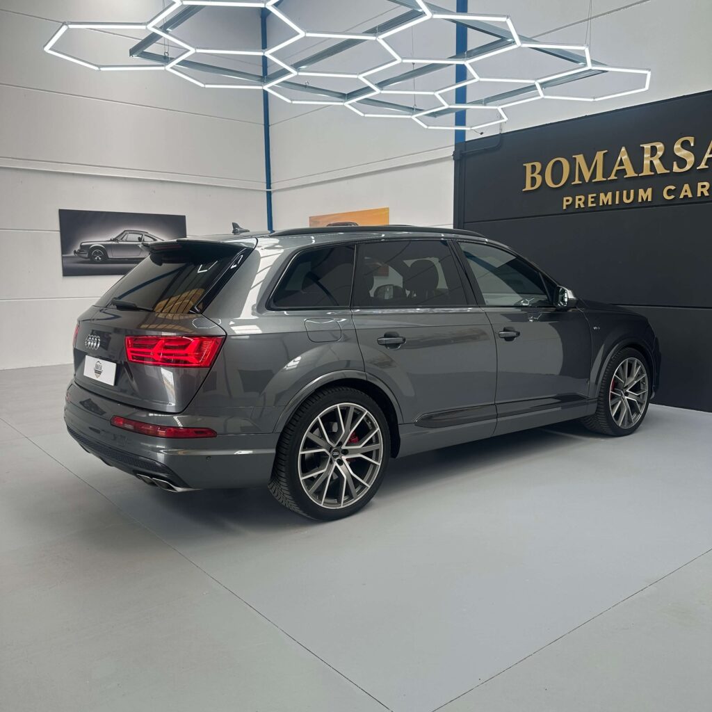 AUDI SQ7 4.0 TDI quattro tiptronic