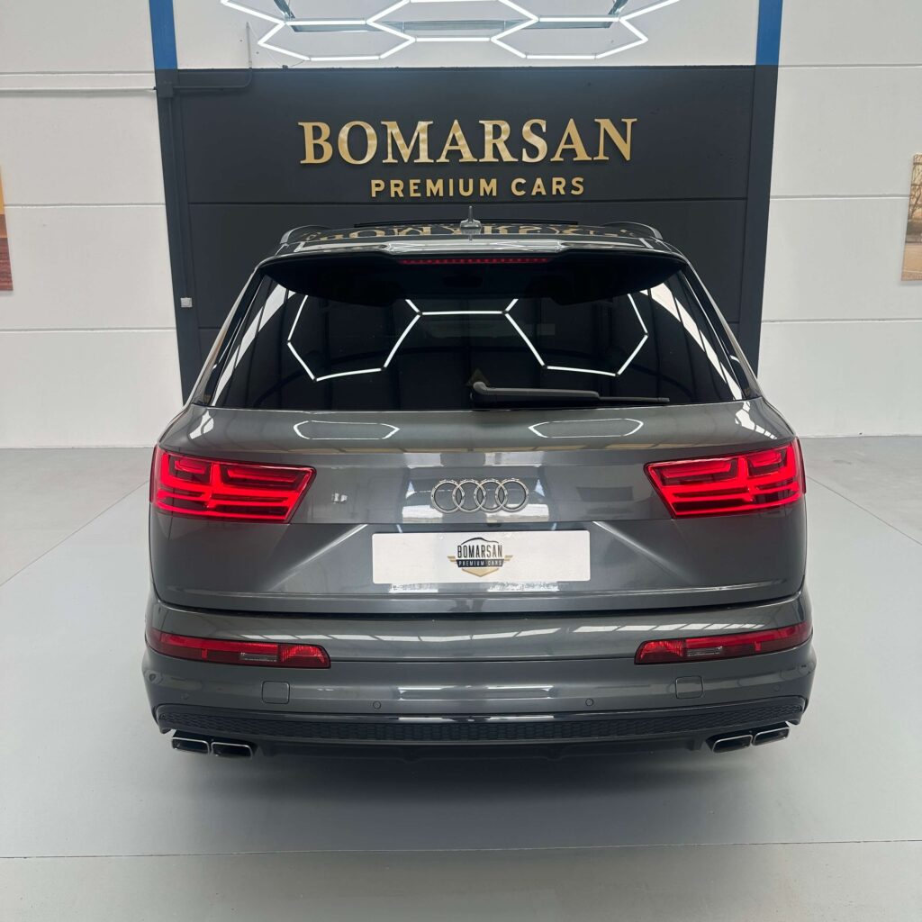 AUDI SQ7 4.0 TDI quattro tiptronic