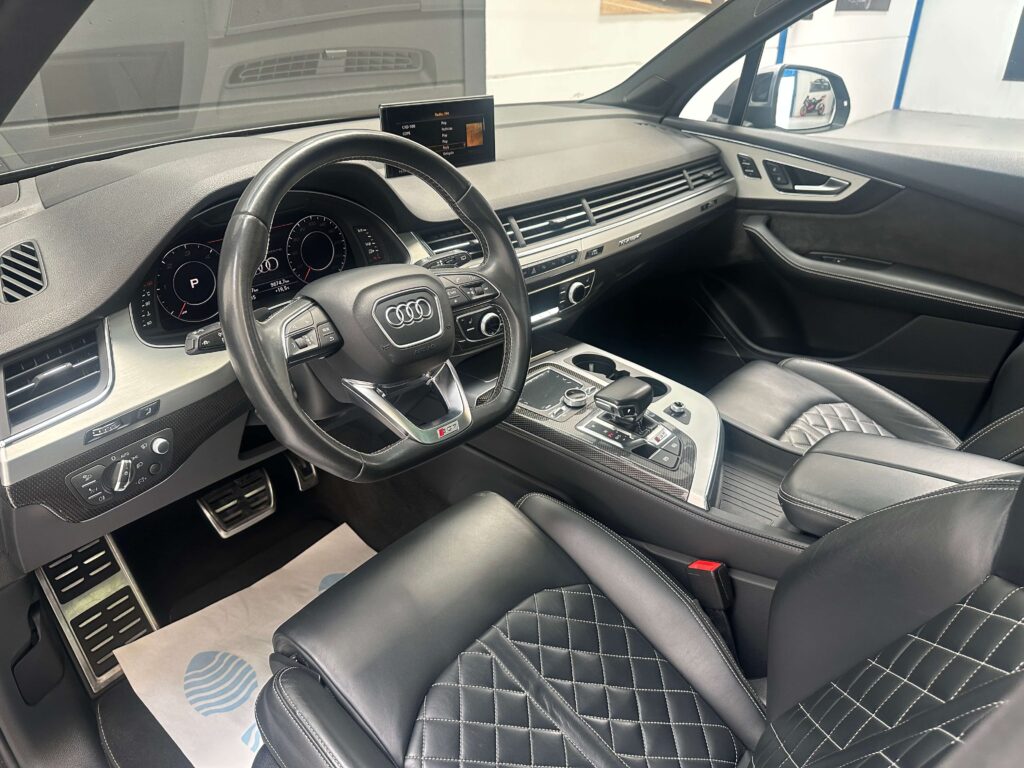 AUDI SQ7 4.0 TDI quattro tiptronic