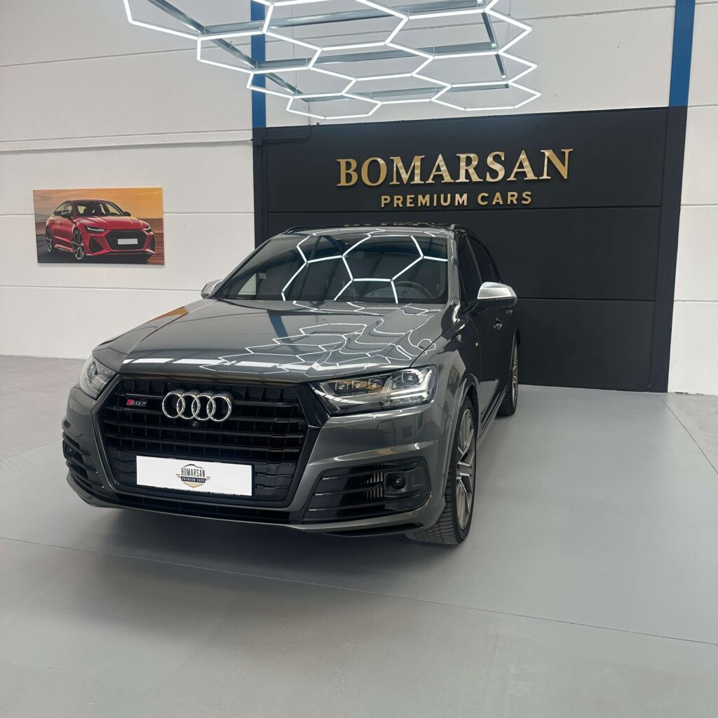 AUDI SQ7 4.0 TDI quattro tiptronic